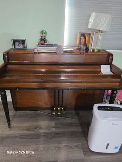 Free piano