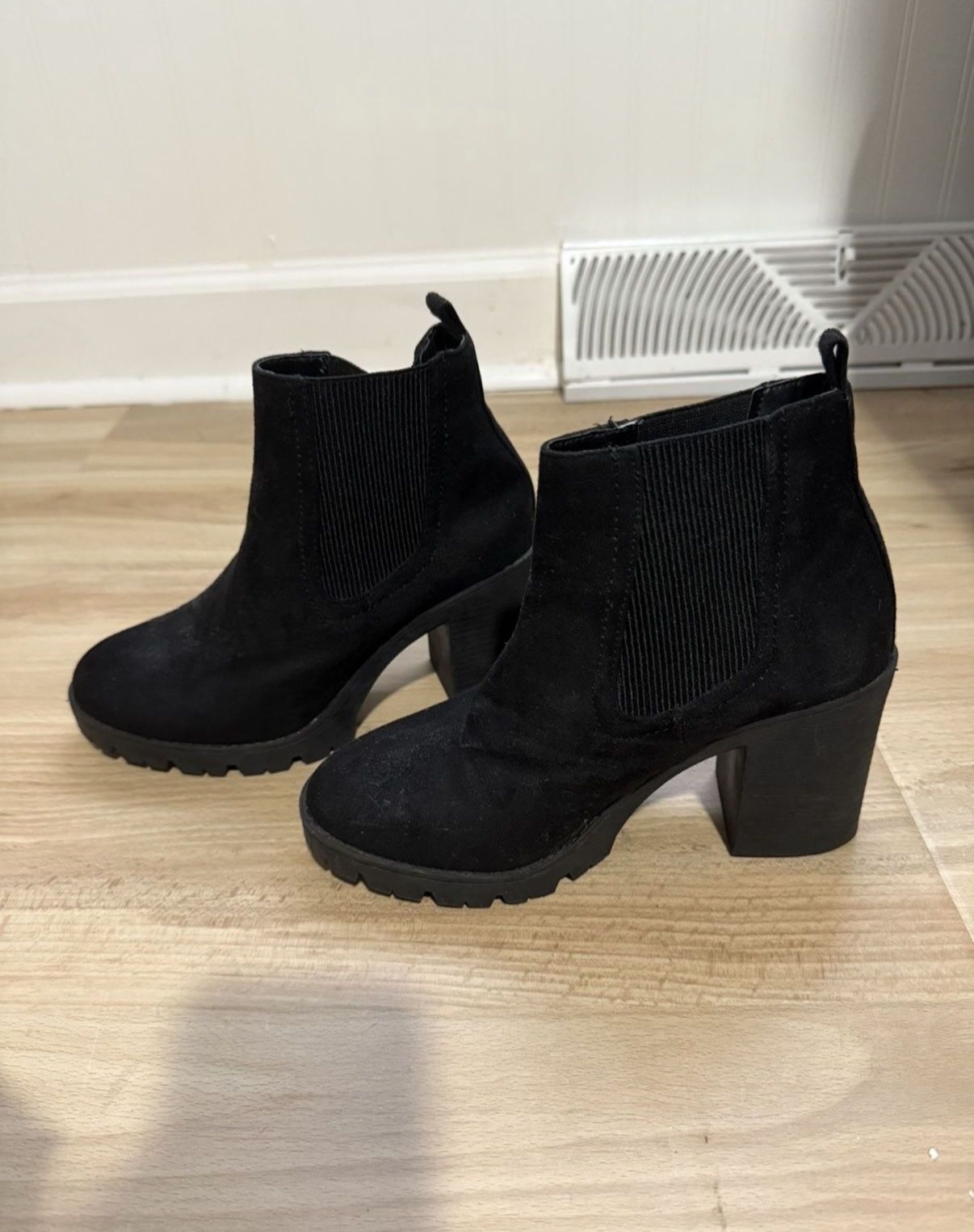 Black Boots Size 6.5