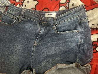 Women’s RSQ 28” Waist Cuffed Denim Shorts 