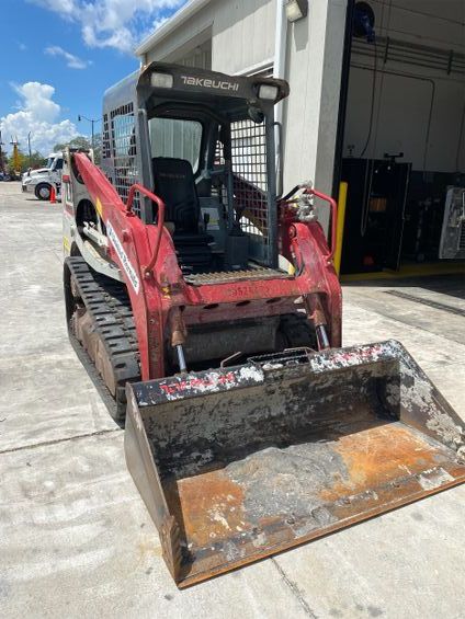 Takeuchi Track Skid Steer
