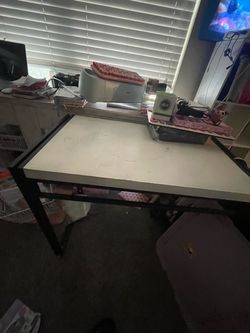 Free white desk