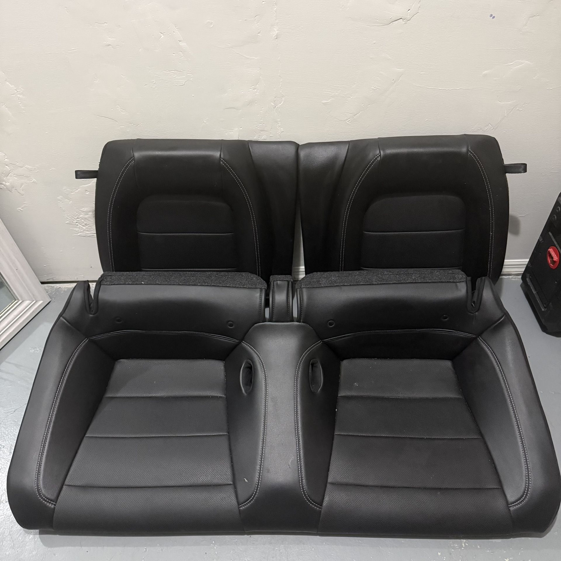 S550 Rear Seat 