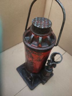 Hydraulic Bottle Jack SEND AN Offer