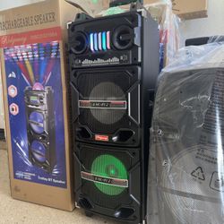 Wireless Music player - Dual 10” Woofer  Bluetooth - Fm Radio - Rechargeable  MICROPHONE & CHARGER INCLUDED ! USB PORT - SD MEMORY SLOT - Portable  Co