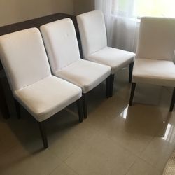 Bergmund Chairs (4)