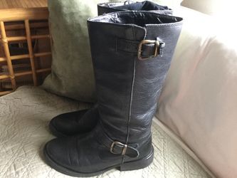 Steve Madden leather boot