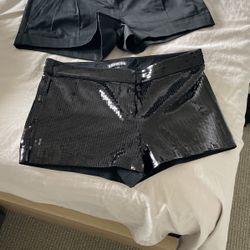 Express Women’s Black Shorts Size 2
