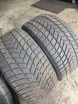 4 tires Michelin x-ice snow set for BMW
 2 Tires 225/40/19
 2 Tires 255/35/19