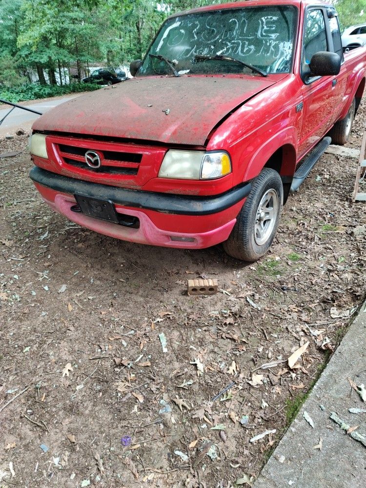 2001 Mazda B4000