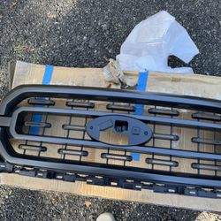 2023 Ford F150 Grill