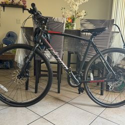 HILAND 700C Road Hybrid Bike