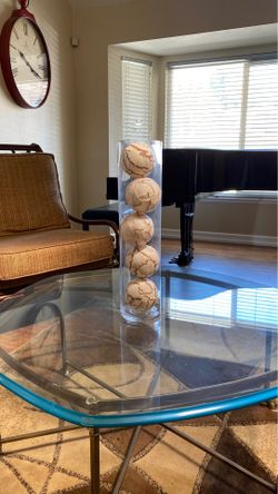 Home Decor - Glass Vase
