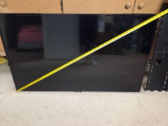 55. Inch sony t v. Comes with wall mount..