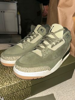 Jordan 3s Retro