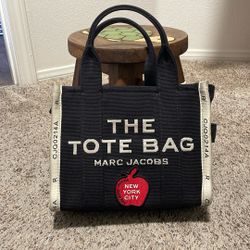 Marc Jacobs Crossbody