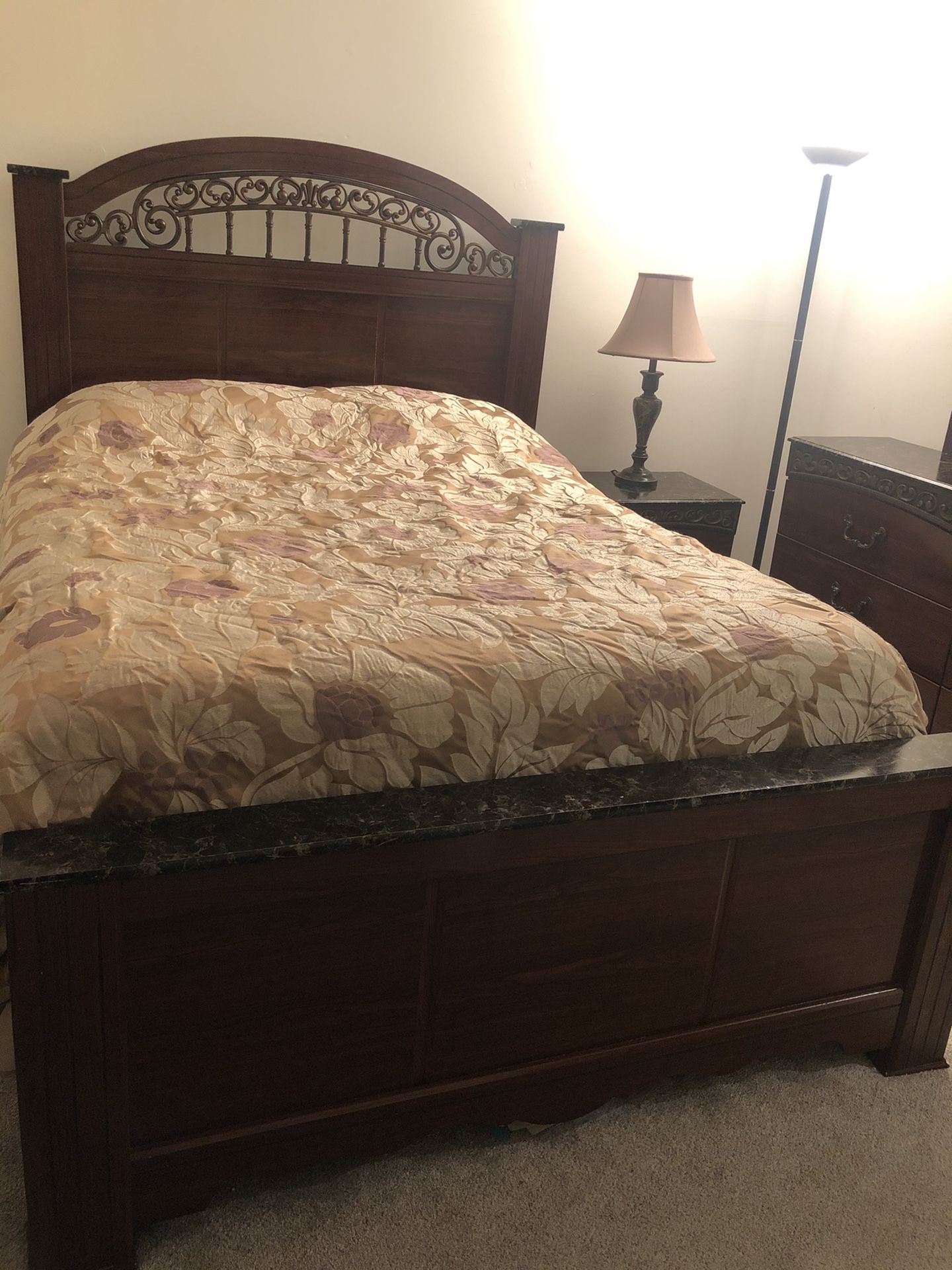 6 Piece Bedroom Set