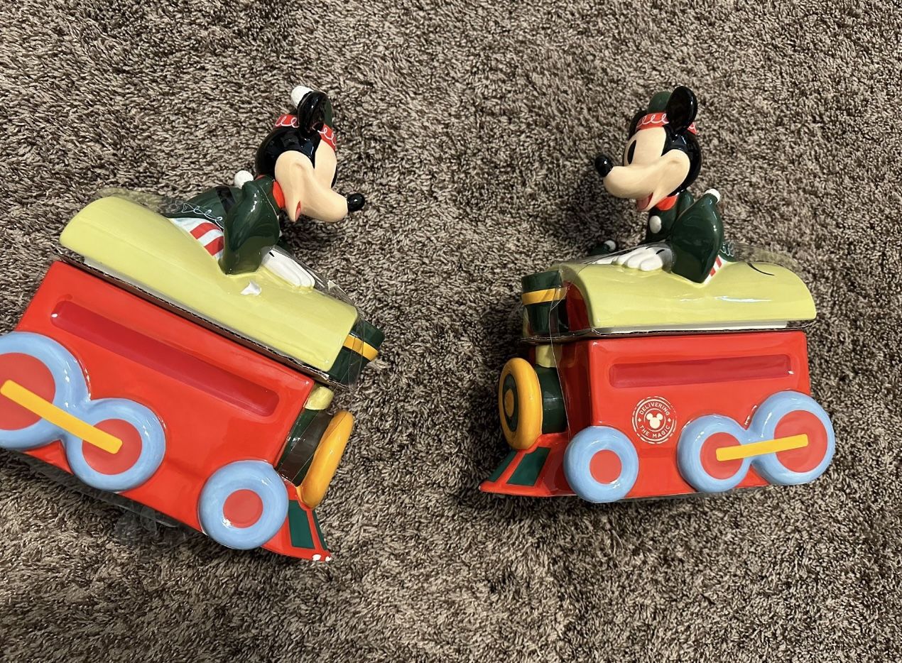 Mickey Cookie jars (make Offer)