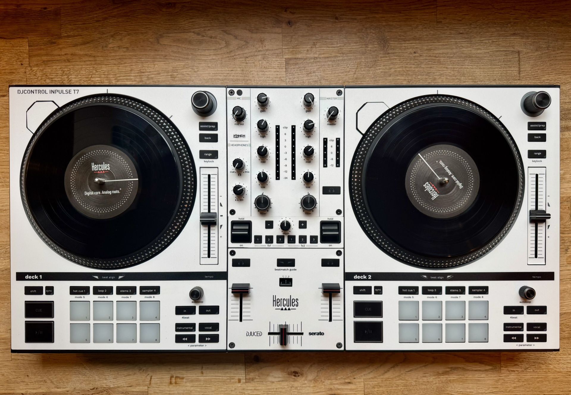 Hercules Inpulse T7 DJ Controller w/upgraded innofader & 12 inch skinz cover