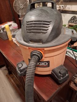 Rigid wet/dry Shop Vac 6 gallon