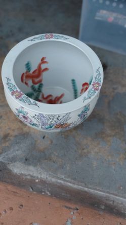 Vintage Chinese Porcelain Vase