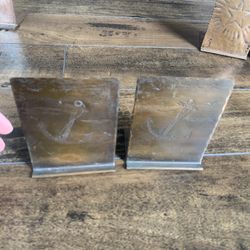 Book Ends 