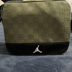 Jordan Crossbody Bag 