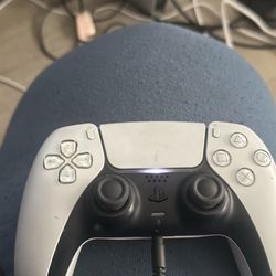 PS5 controller