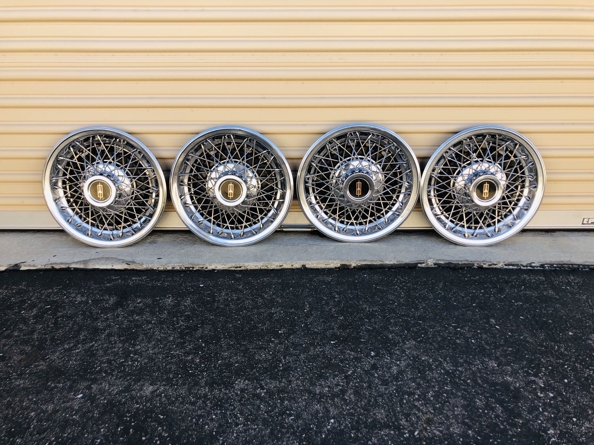 Cutlass Brougham Chrome Hubcaps