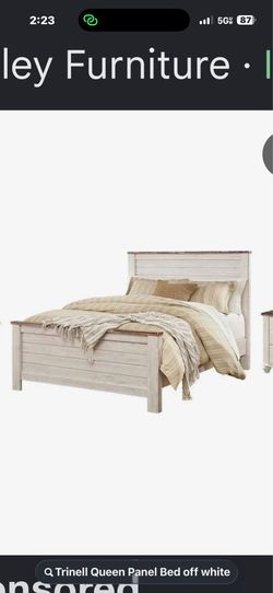 Willowton Full size Panel Bed