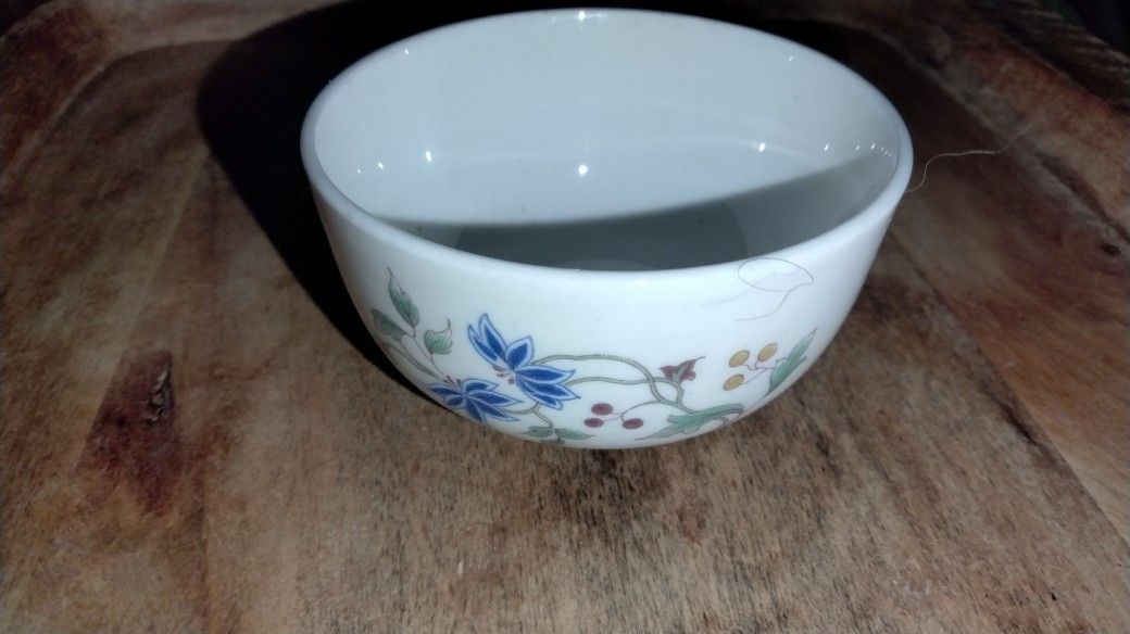 Small Bone China Bowl 