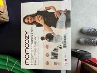 Momcozy Baby Wrap Carrier (Brand New)