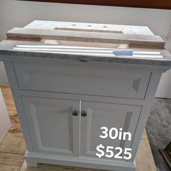 30in Bathroom Vanity with Top