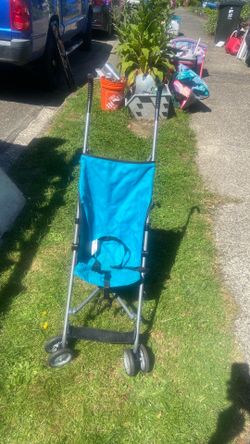 Umbrella stroller, pick up. E.  Side. Tacoma