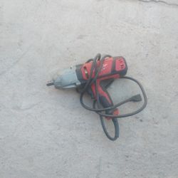 1/2 INCHE MILWAUKEE IMPAC WRENCH 