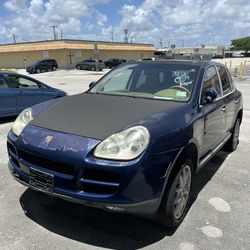2003 Porsche Cayenne