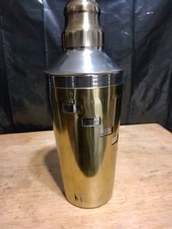 Vintage Art Deco Cocktail Shaker. 10.75"