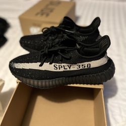 Yeezy 350 Oreo