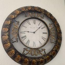 Clock Metal Design