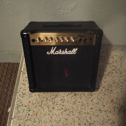 Marshall MG15 CDR Guitar Amplifier for Sale in Rio Vista, CA