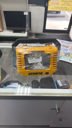DEWALT 12V/20V MAX Compact Cordless Task Light
