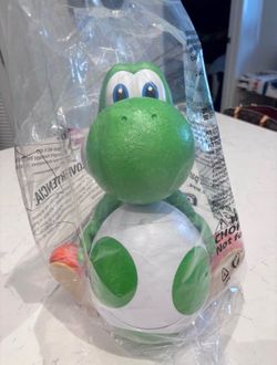 Yoshi Popcorn Bucket