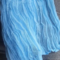 8 Baby Blue table runners