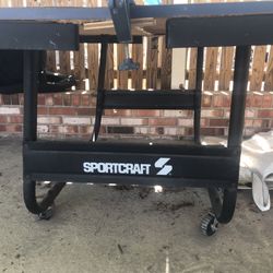 FREE! Ping pong table