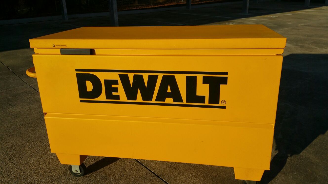 Dewalt on sale gang box