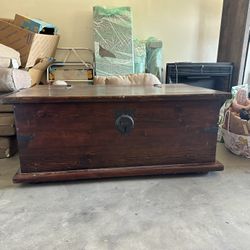 Mid Century Wooden Chest Coffee Table Trunk