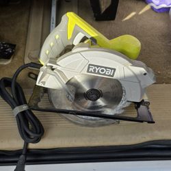 Ryobi 14 amp 7 1/4" Circular Saw with Laser (Blade included)