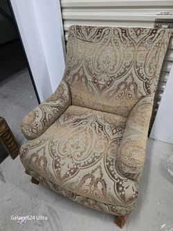 Classic Chair
