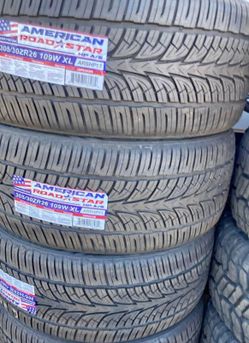 305/30/26 New Tires