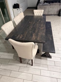 Custom table
