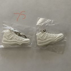 Jordan 11 Keychain 